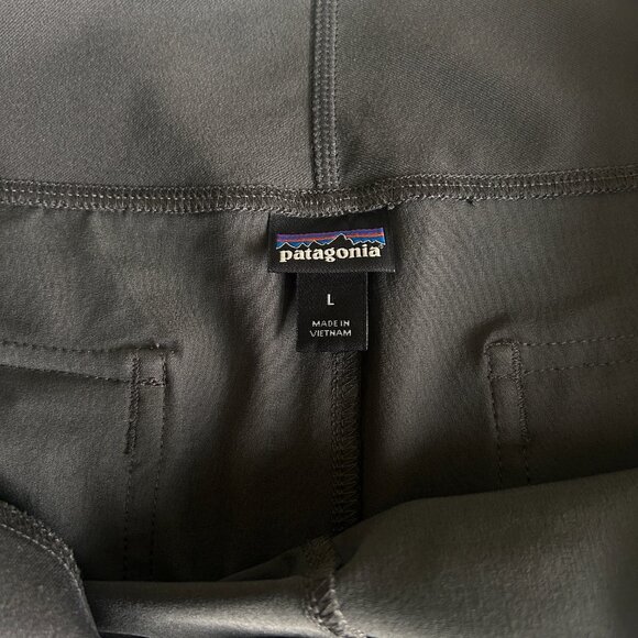 Women’s Patagonia Happy Hike shorts Size L - Picture 4 of 8